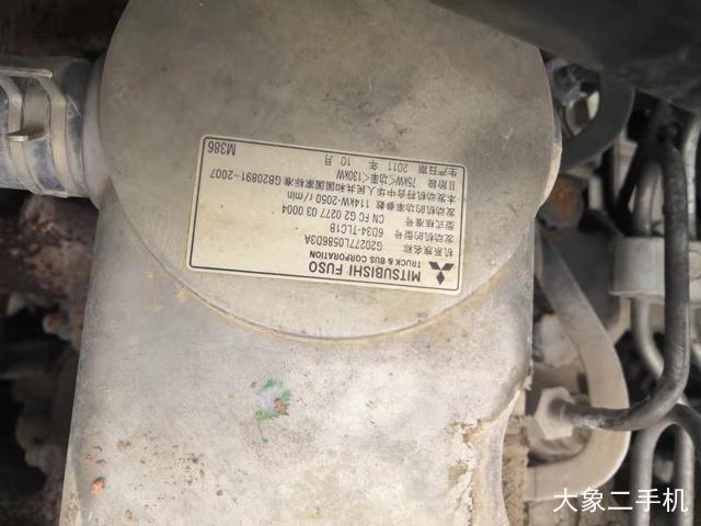三一重工 SY215C 挖掘机