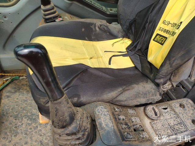 沃尔沃 EC290BLC 挖掘机