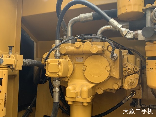 卡特彼勒 329DL 挖掘机