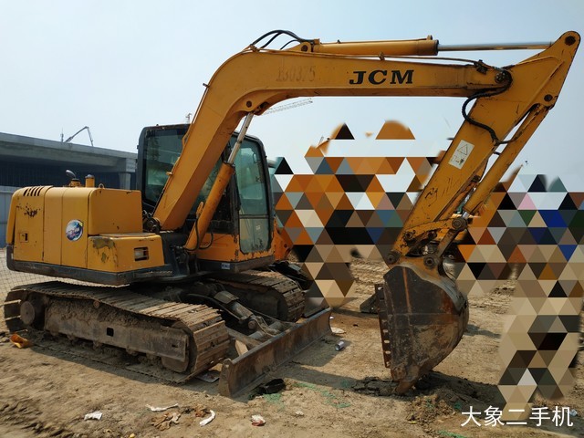 山重建机 JCM907D 挖掘机