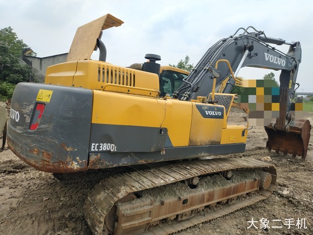 沃尔沃 EC380D 挖掘机