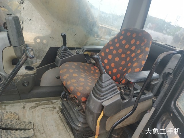 卡特彼勒 330D液压 挖掘机