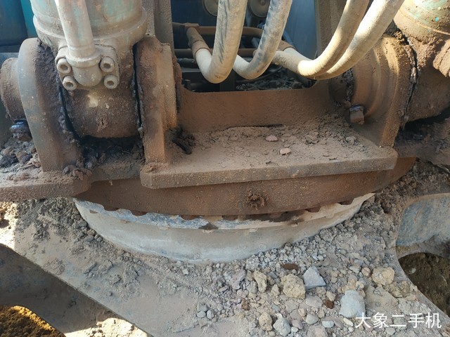 神钢 SK260LC-8 挖掘机