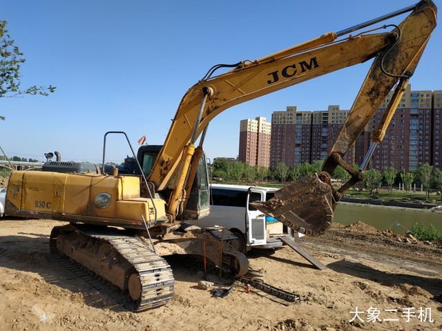 山重建机 JCM924C 挖掘机