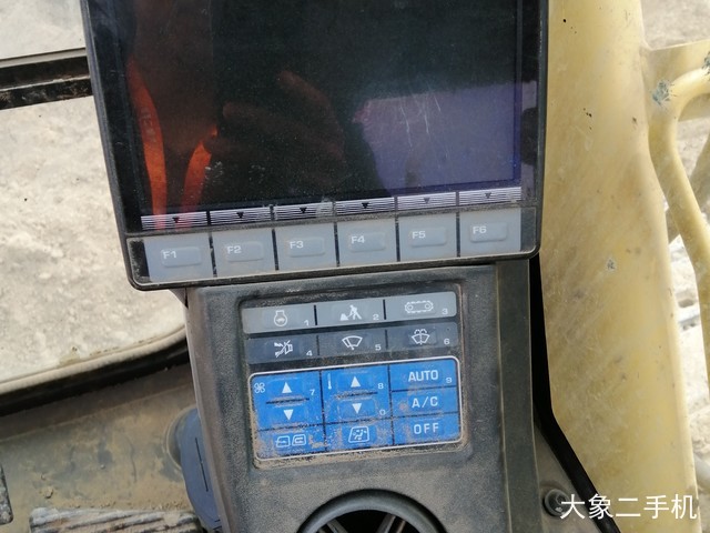 小松 PC60-8 挖掘机