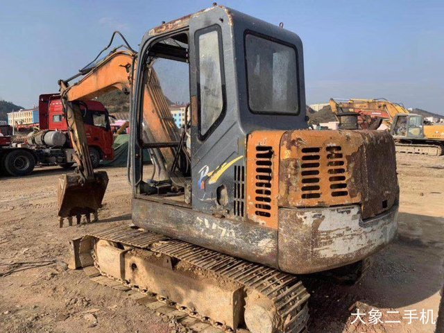 恒天九五 JZL60 挖掘机