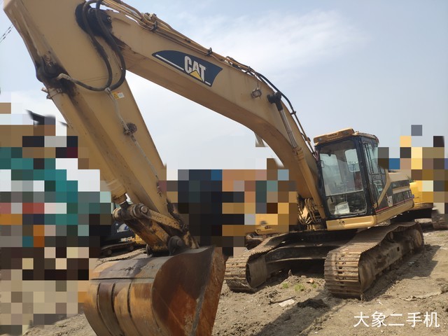 卡特彼勒 325B 挖掘机