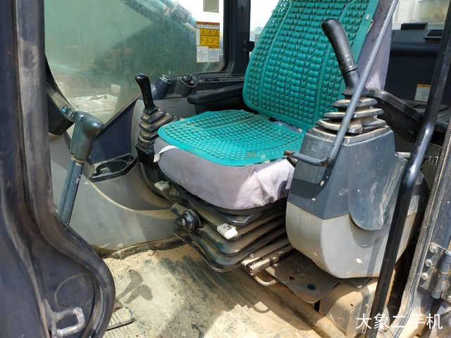 神钢 SK350LC-8 挖掘机