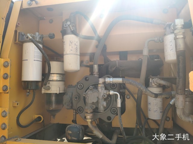 沃尔沃 EC240BLC 挖掘机