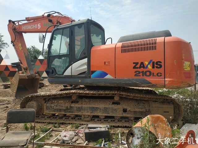 日立 ZX210LC-5A 挖掘机