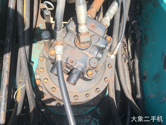 神钢 SK260LC-8 挖掘机
