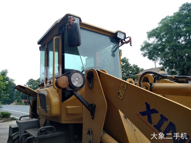 信邦机械 ZL928 装载机