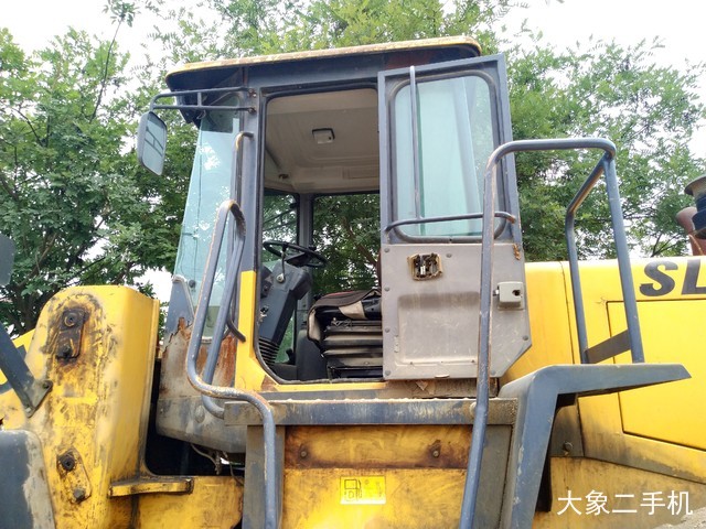 山推 SL50W 装载机