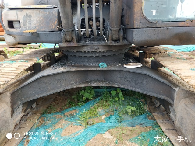 三一重工 SY335C-8 挖掘机