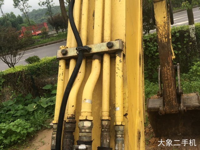 现代 R60-9 挖掘机