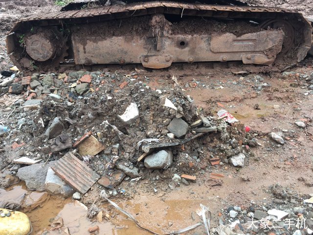 神钢 SK55-C 挖掘机