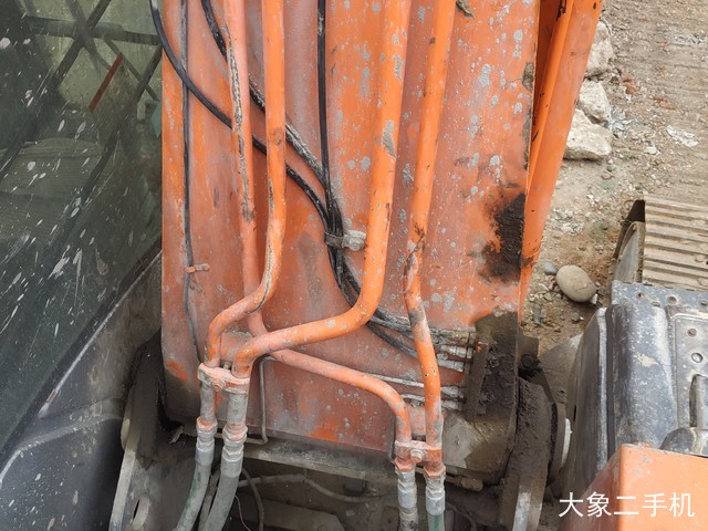 日立 ZX240LC-3 挖掘机