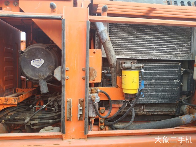 斗山 DH215-9 挖掘机