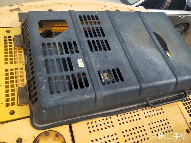 龙工 LG6225 挖掘机