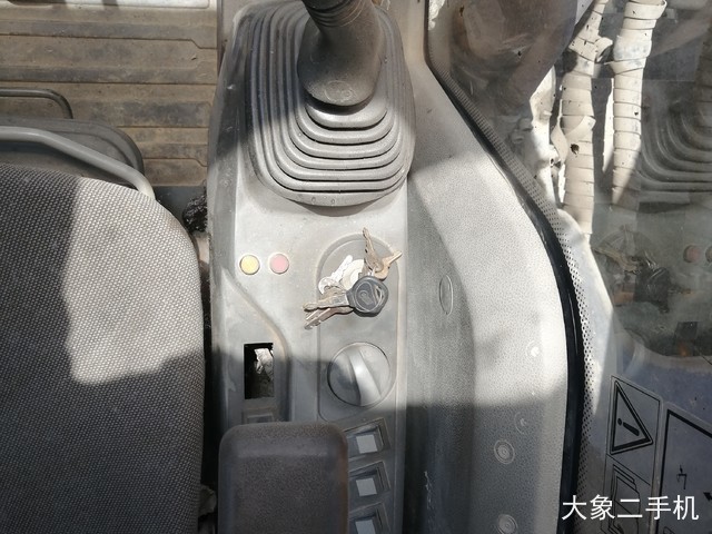 三一重工 SY285C 挖掘机