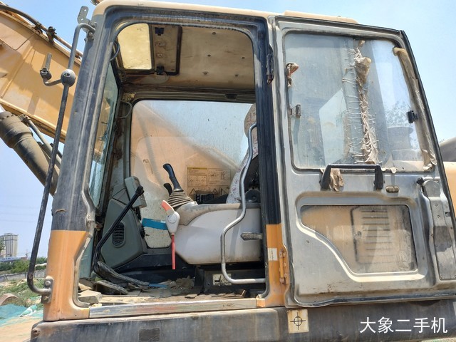 三一重工 SY335C 挖掘机