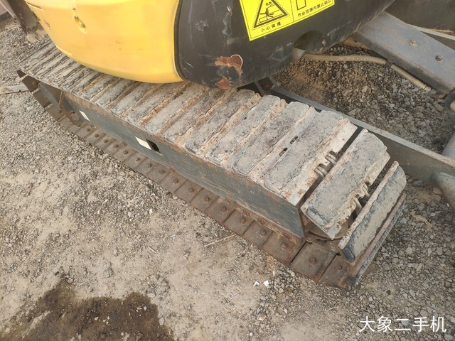 小松 PC30MR-3 挖掘机