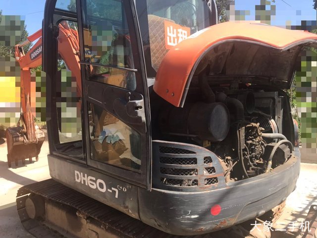 斗山 DH60-7 挖掘机