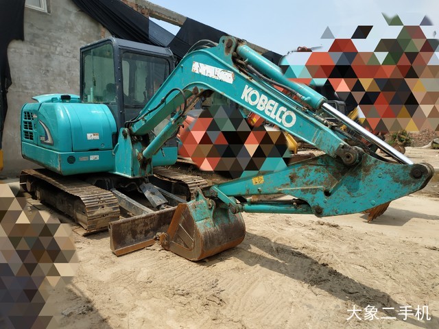 神钢 SK60-8 挖掘机