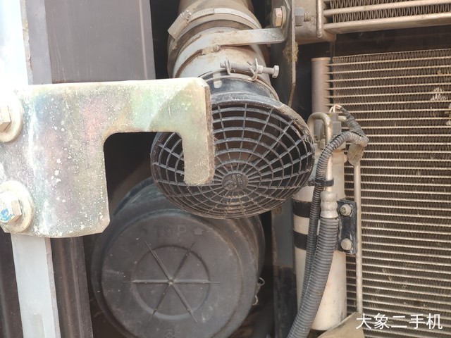 日立 ZX135US 挖掘机
