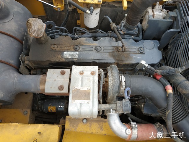 小松 PC220-8M0 挖掘机