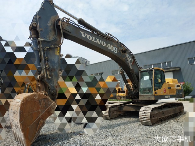 沃尔沃 EC480DL 挖掘机