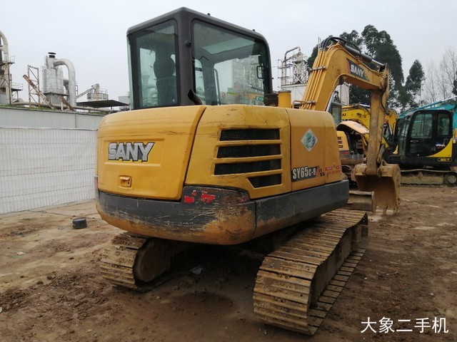 三一重工 SY55C 挖掘机