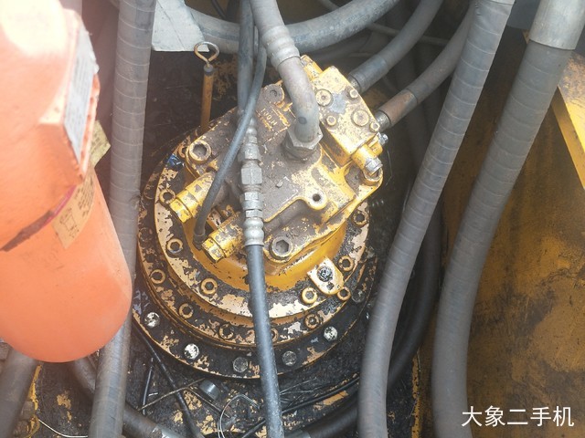 加藤 HD1430R-M 挖掘机