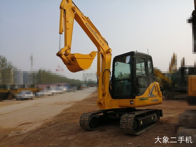 龙工 LG6060 挖掘机