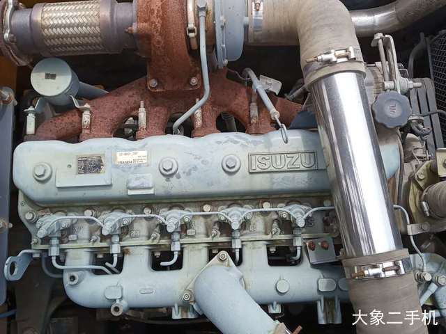 徐工 XE260C 挖掘机