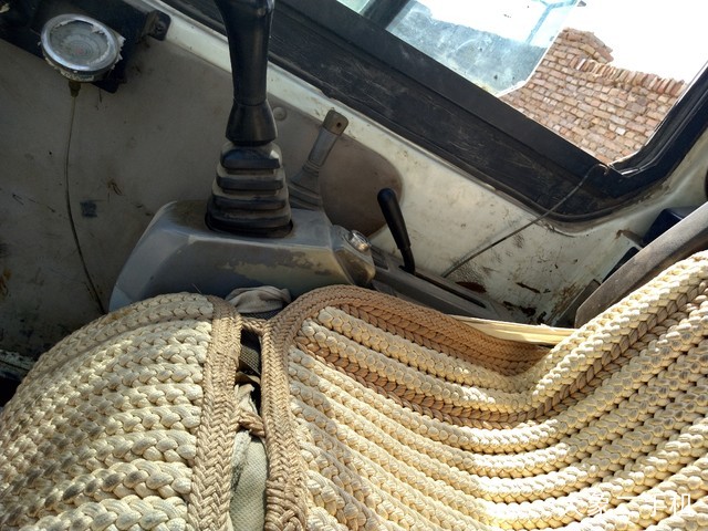 龙工 LG6060 挖掘机