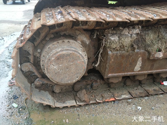 斗山 DX300LC 挖掘机