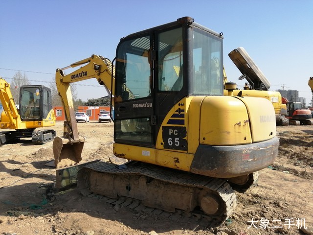 小松 PC56-7 挖掘机