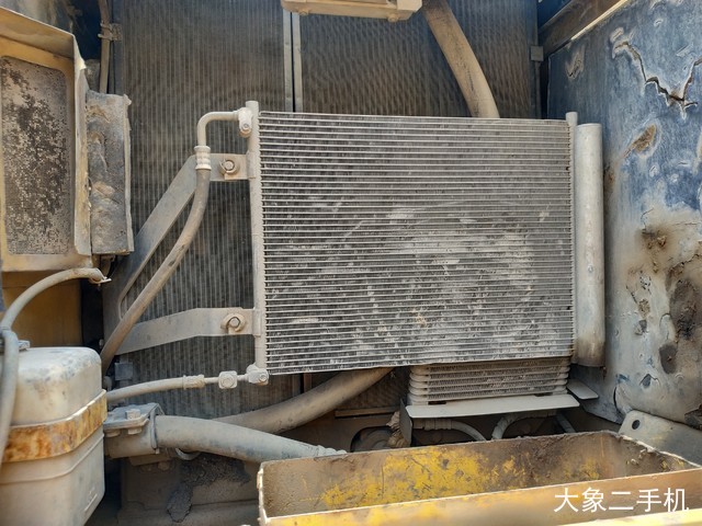 小松 PC240LC-8 挖掘机