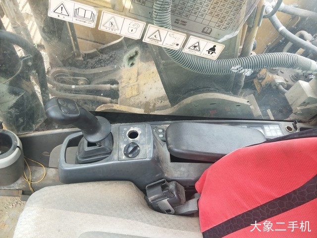 卡特彼勒 325D 挖掘机