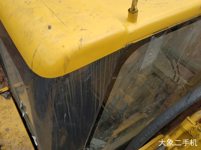 三一重工 SY215C-8 挖掘机