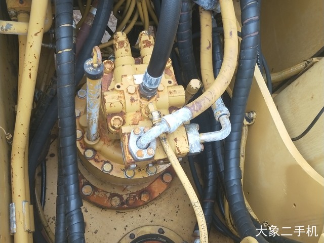 卡特彼勒 320C 挖掘机