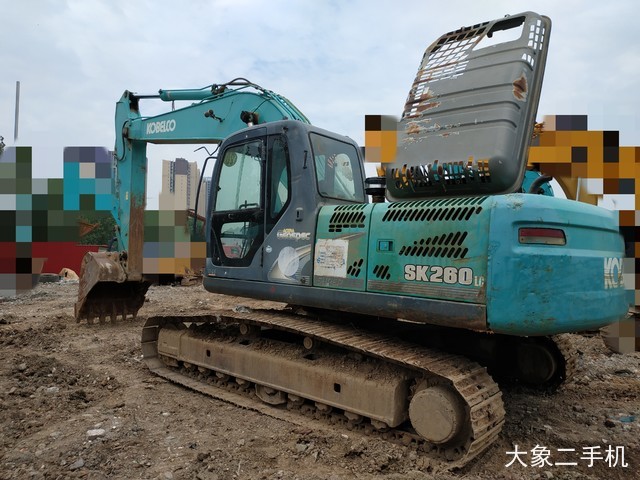 神钢 SK260LC-8 挖掘机