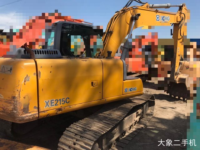 徐工 XE150D 挖掘机