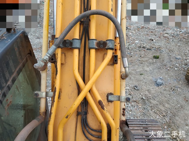 现代 R225LC-7 挖掘机