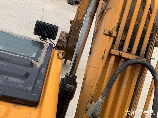 三一重工 SY135C-8 挖掘机