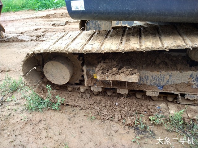 徐工 XE150D 挖掘机