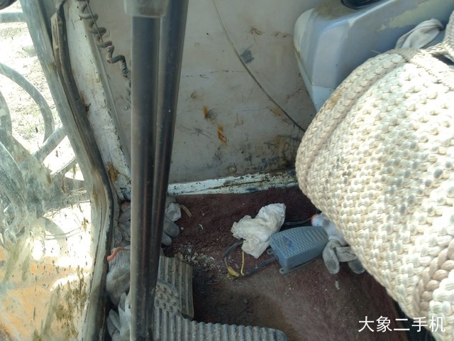 龙工 LG6060 挖掘机