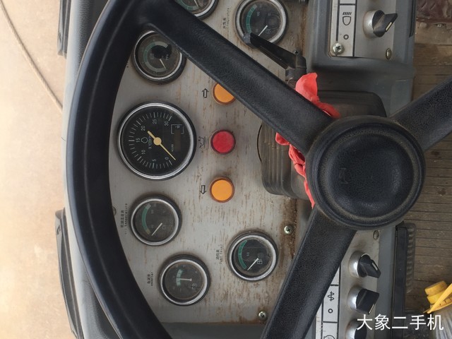 龙工 LG520B机械驱动 压路机