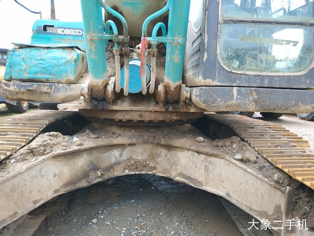 神钢 SK350LC-8 挖掘机